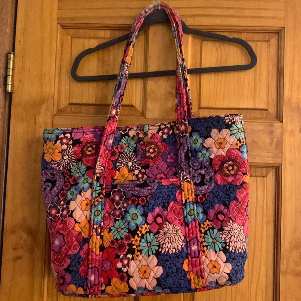 Vera Bradley tote